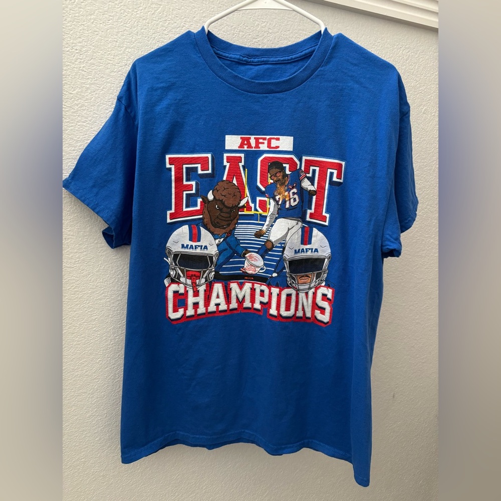 Buffalo Bills Mafia t-shirt, men’s size M/L